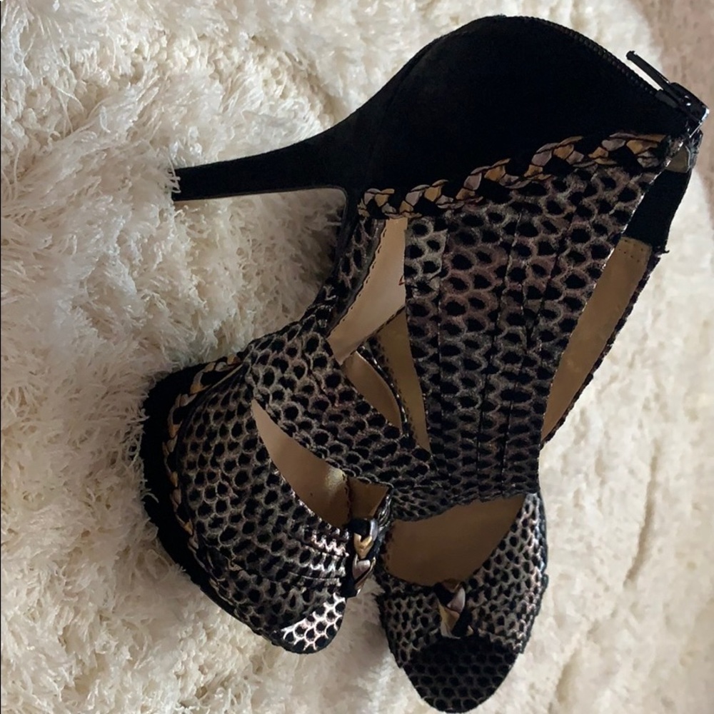 Poetic License 5in heels